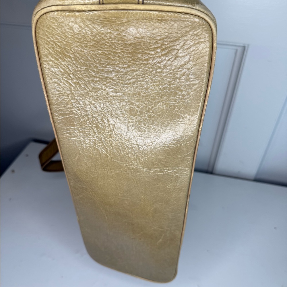 CELINE Vintage Patent Tote Bag Leather - Picture 8 of 9